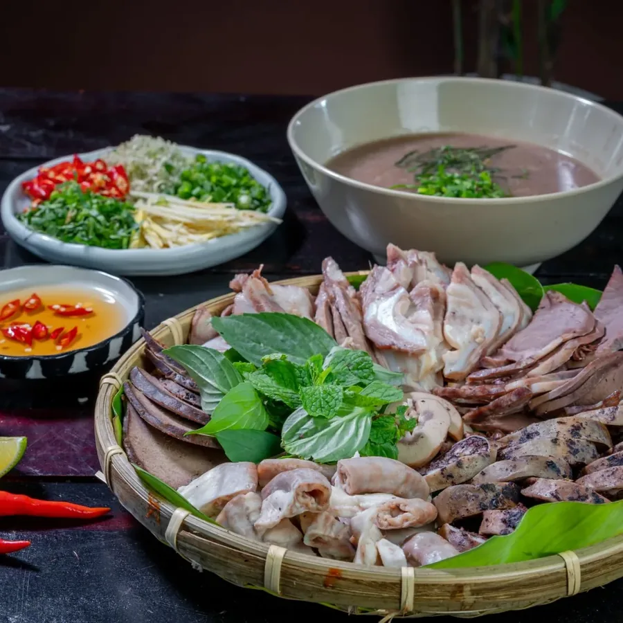 Cơm tấm sườn